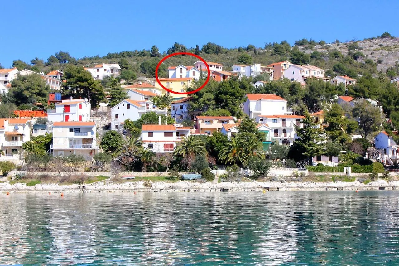 Family Friendly Apartments With A Swimming Pool Mavarstica, Ciovo - 18744 Trogir