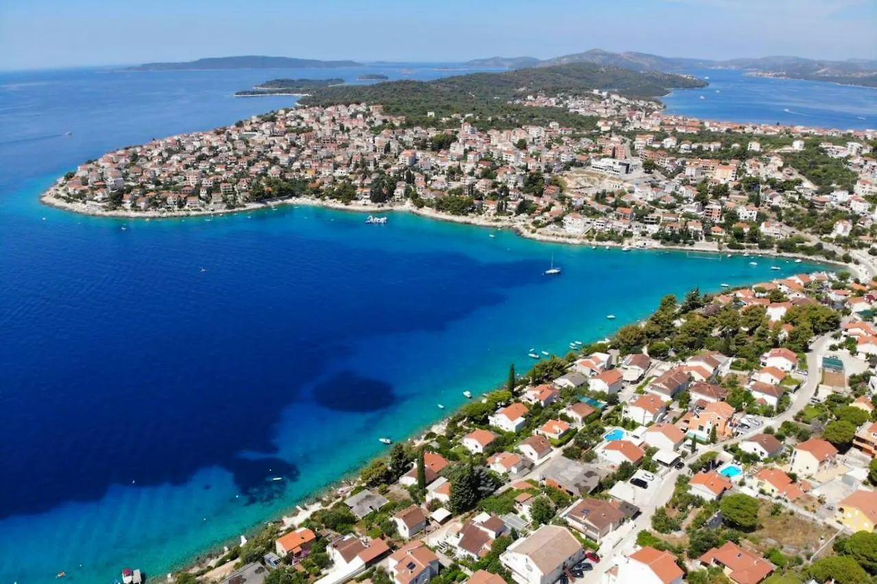 Family Friendly Apartments With A Swimming Pool Mavarstica, Ciovo - 18744 Trogir