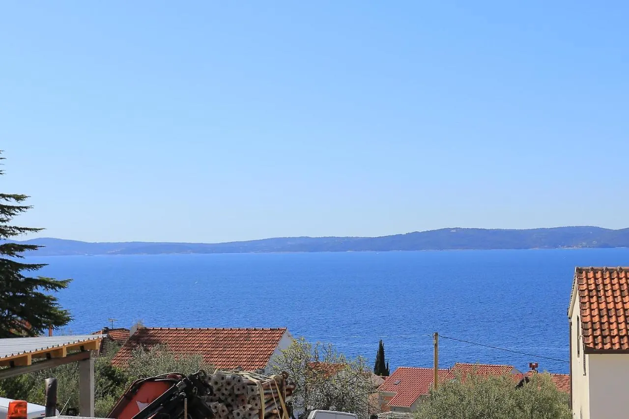 Family Friendly Apartments With A Swimming Pool Mavarstica, Ciovo - 18744 Trogir