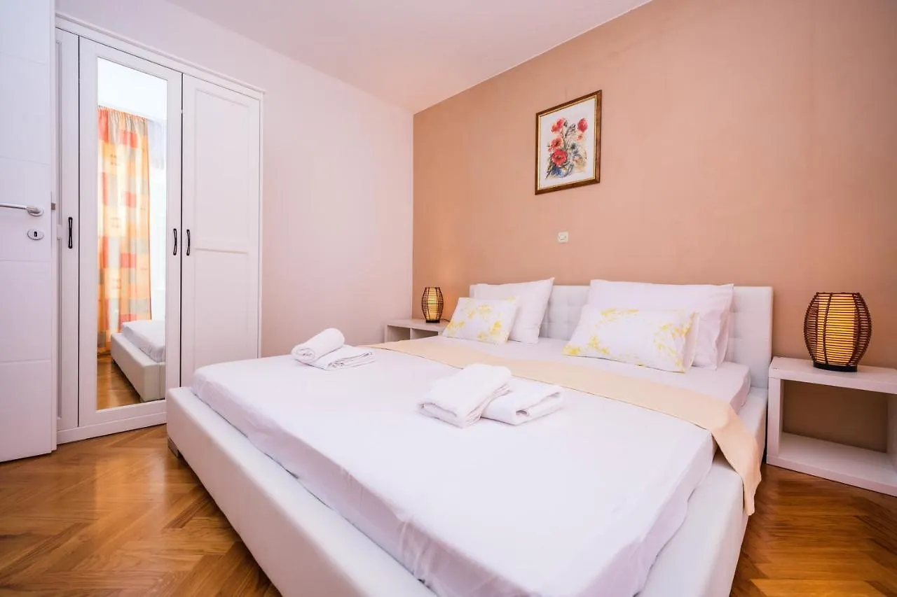 Family Friendly Apartments With A Swimming Pool Mavarstica, Ciovo - 18744 Trogir Croatia